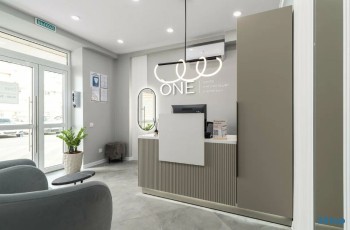 Центр имплантации и эстетики ONE (ВАН) на Казачьей