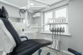 Центр имплантации и эстетики ONE (ВАН) на Казачьей