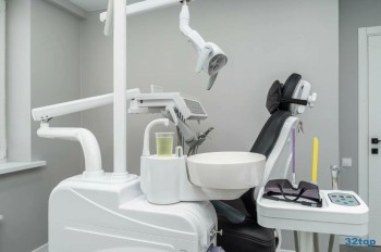 Центр имплантации и эстетики ONE (ВАН) на Казачьей