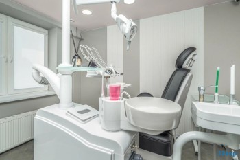 Центр имплантации и эстетики ONE (ВАН) на Казачьей