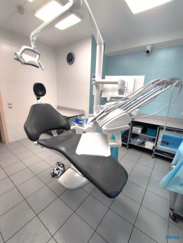 Медицинский центр ИНТЕРДЕНТОС на Космонавтов, 37