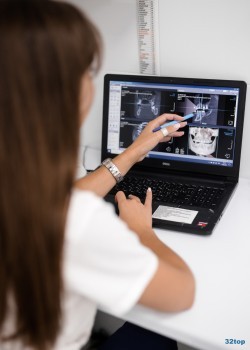 Стоматология ТЕРРИТОРИЯ УЛЫБКИ на Усть-Курдюмской