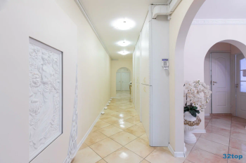 Многопрофильный медицинский центр БЕРС м. Озерная