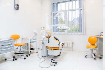 Стоматологическая клиника ДЕНТАЛИЯ м. Планерная