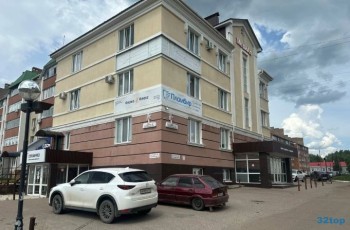 ​Стоматологическая клиника ПЛОМБИР