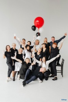 Сеть клиник стоматологии ЛАУРА на Зорге, 73