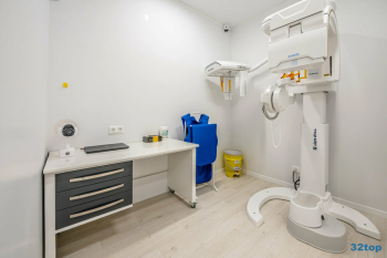 Стоматологическая клиника DENTAL HOME (ДЕНТАЛ ХОУМ) на Рощинской