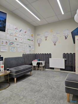 Стоматологическая клиника DENTAL HOME (ДЕНТАЛ ХОУМ) на Рощинской