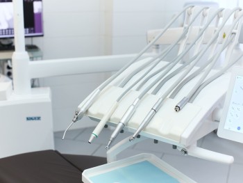 Стоматологическая клиника СТОМАТОЛОГ РЯДОМ г.Одинцово