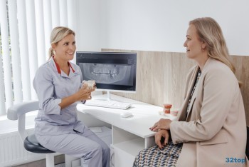 Сеть стоматологических клиник РОСДЕНТ на Сакко и Ванцетти