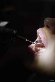 Центр стоматологии ЛИКС ДЕНТ м. Достоевская