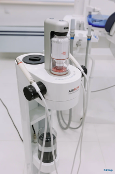 Сеть стоматологических клиник МЕГА-ДЕНТ на Газовиков