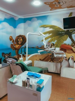 Семейная стоматологическая клиника ФЭМИЛИ ДЕНТ (FAMILY DENT)