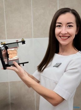 Стоматологическая клиника ДЕМОКРАТ на Героев Самотлора