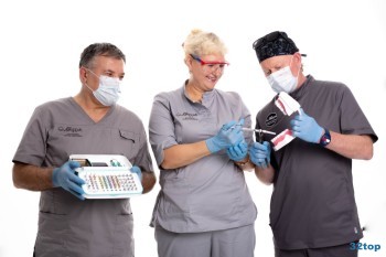 Сеть клиник стоматологии ЛАУРА на Зорге, 275