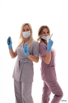 Сеть клиник стоматологии ЛАУРА на Громова