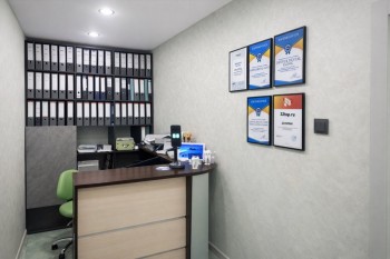Стоматологическая клиника ГЕНЮК ДЕНТАЛ КЛИНИК (GENYUK DENTAL CLINIC)