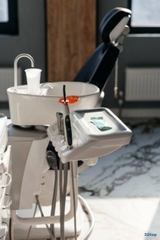 Стоматологическая клиника ИНДУСТРИЯ УЛЫБОК