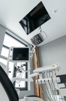 Стоматологическая клиника ИНДУСТРИЯ УЛЫБОК