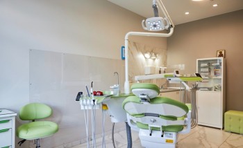 Центр эстетической стоматологии РЕФОРМА (REFORMA) на Добролюбова