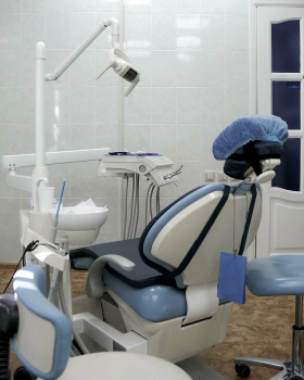 Стоматологическая клиника ОРТОДОНТ-ЦЕНТР на Серова