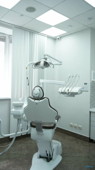 Стоматологическая клиника ЗУБКЗУБУ на Толстого