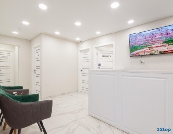 Стоматолог ПЕРСПЕКТИВА м. Уральская