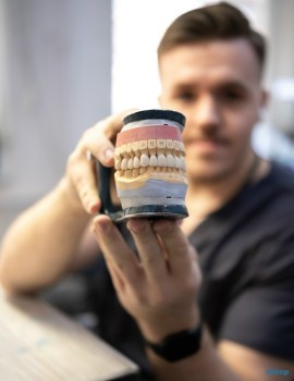 Стоматологическая клиника СКРЫННИКОВВ