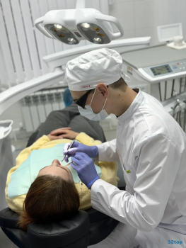 Стоматологическая клиника ПЛОМБИР на Генерала Лизюкова