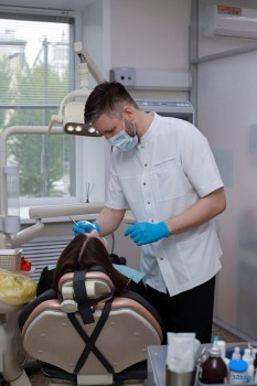 СЕМЕЙНАЯ СТОМАТОЛОГИЯ АРТЁМА ПЛЕШНЁВА м. Яшьлек