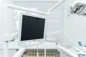 Стоматологическая клиника ИМПЛАНТ ЦЕНТР м. Маршала Покрышкина