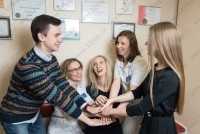 Центр стоматологии HOLLYWOOD