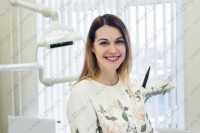 Центр стоматологии HOLLYWOOD