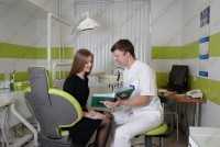 Центр стоматологии HOLLYWOOD