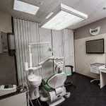 Центр протезирования зубов КИСС (KISS) м. Достоевская