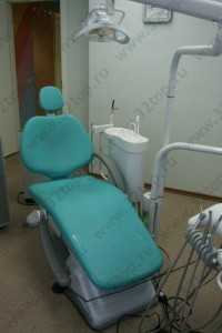 Стоматологическая клиника ЕВРОДЕНТ на Братьев Кашириных