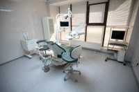 Стоматологическая клиника ДЕНТАЛ-ЛЮКС на Валерии Гнаровской