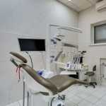 Стоматологический центр СТОМАДЕНТ на Варфоломеева