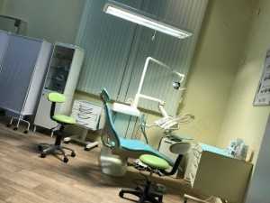 Стоматологический центр НА КУТУЗОВСКОМ м. Студенческая