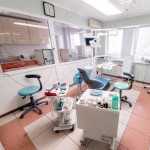 Сеть стоматологии ЮНИ-ДЕНТ на Спортивной