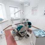 Сеть стоматологии ЮНИ-ДЕНТ на Дружбы Народов