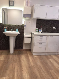 Стоматология ЗУБ И ЗУБ м. Молодежная