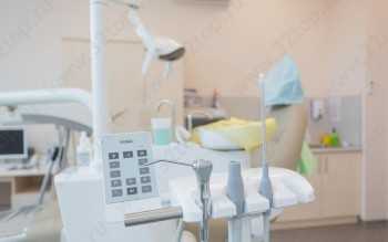 Грамотная стоматология СТОМУС НА ФУЧИКА м. Дубравная