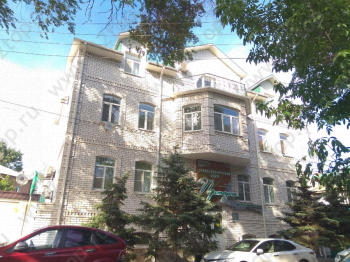 Сеть стоматологий ПРОТЕЗИСТ на Чалабяна