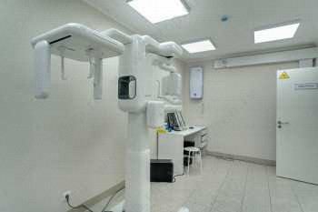 Центр стоматологии ЮМИ на Докторова