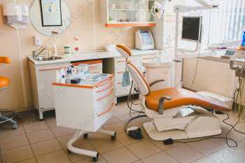 Клиника эстетической стоматологии и имплантации ТРИДЕНТ ЮГ м. Улица Старокачаловская