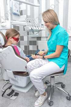 Стоматологический центр СТОМDЕНТ (СТОМДЕНТ) на Заводской