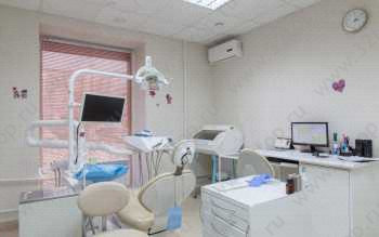 Клиника семейной стоматологии ДИНАСТИЯ на ул. Семёна Середы