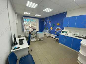 Сеть клиник КОСМОДЕНТ на Урицкого