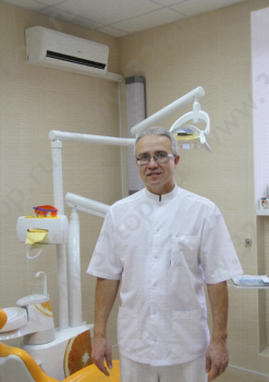 Стоматологическая клиника УЛЬТРАМАРИН м. Суконная Слобода